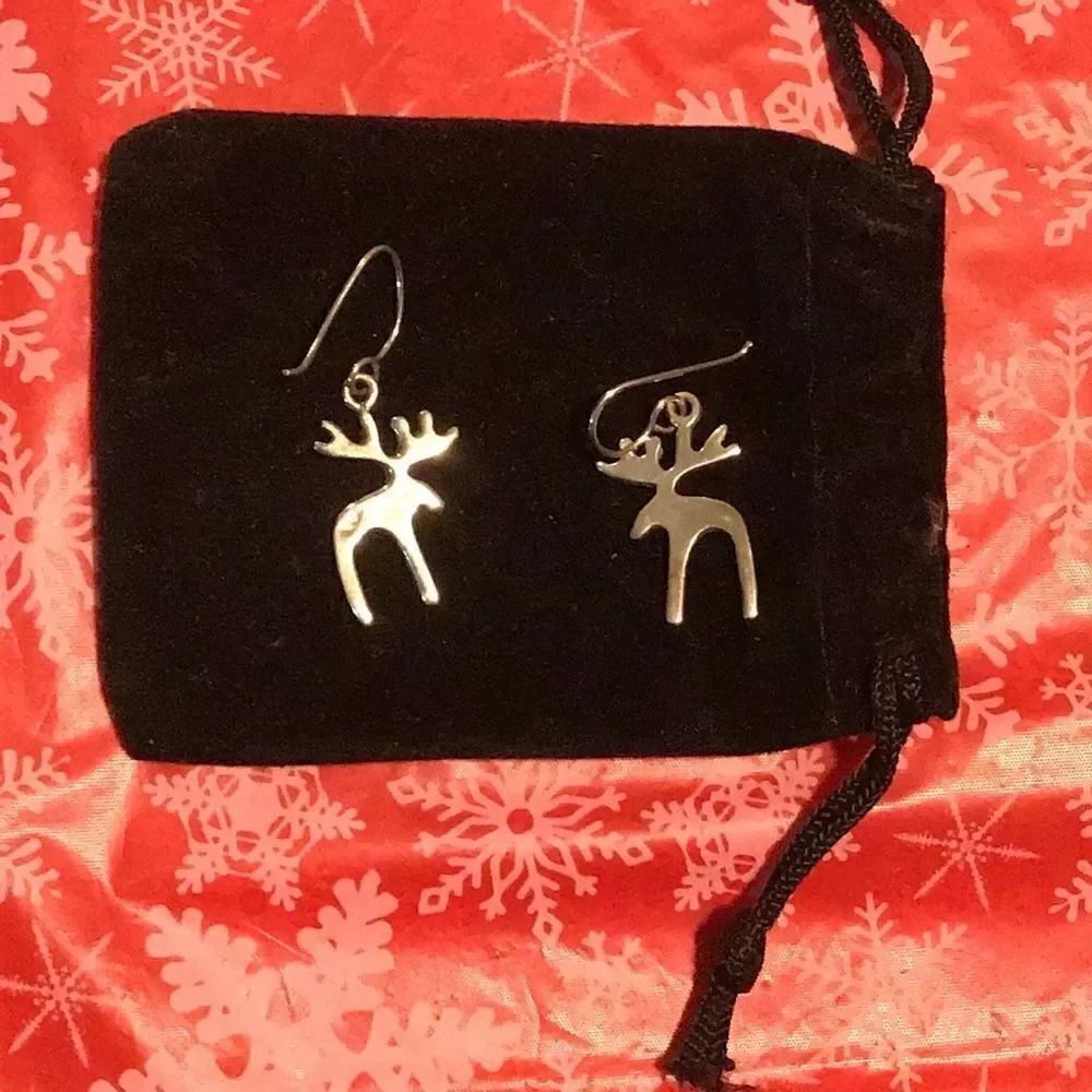 Earrings vintage sterling silver reign deer